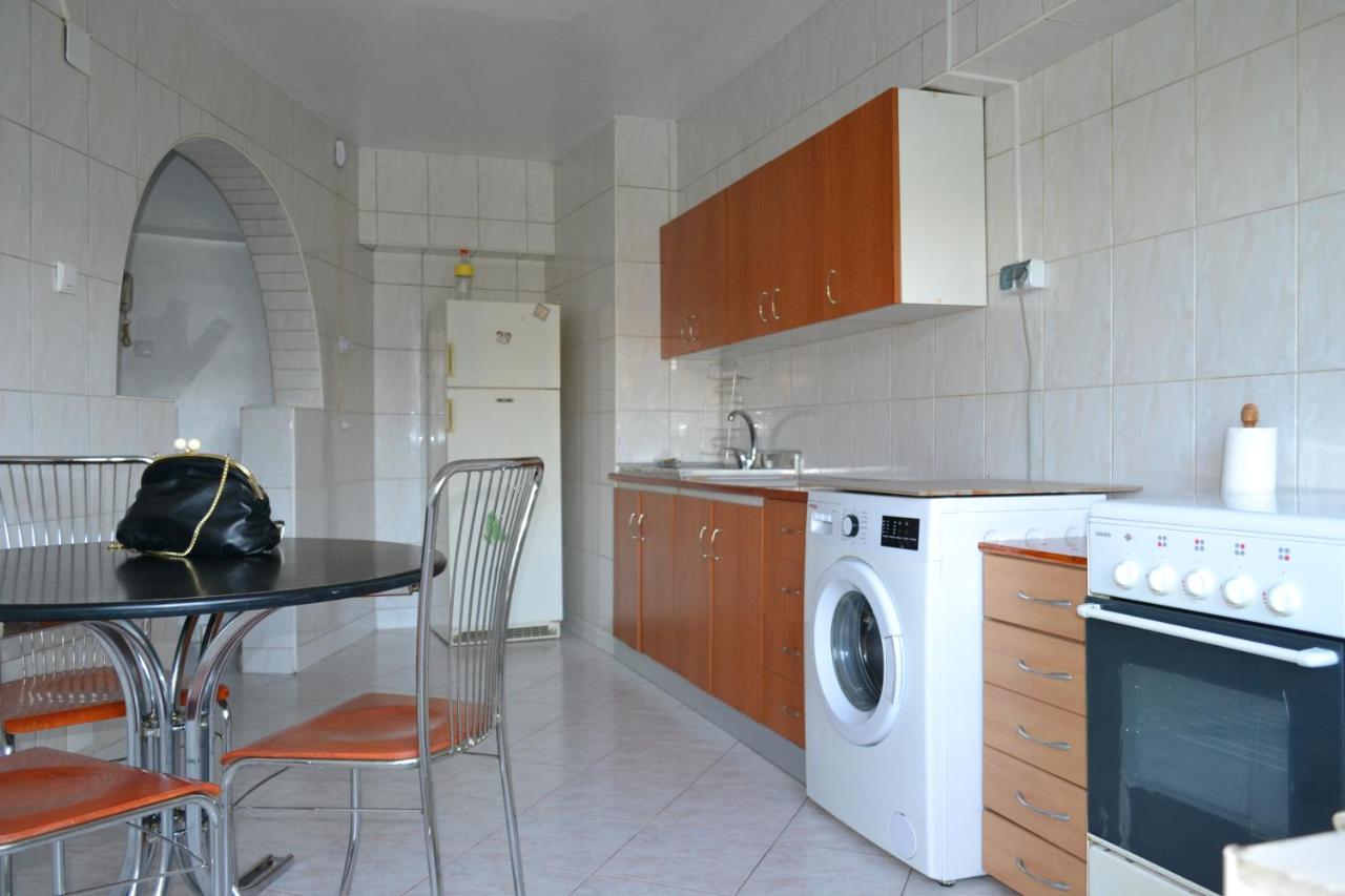 Unirii 64 Apartment Bukares Bagian luar foto