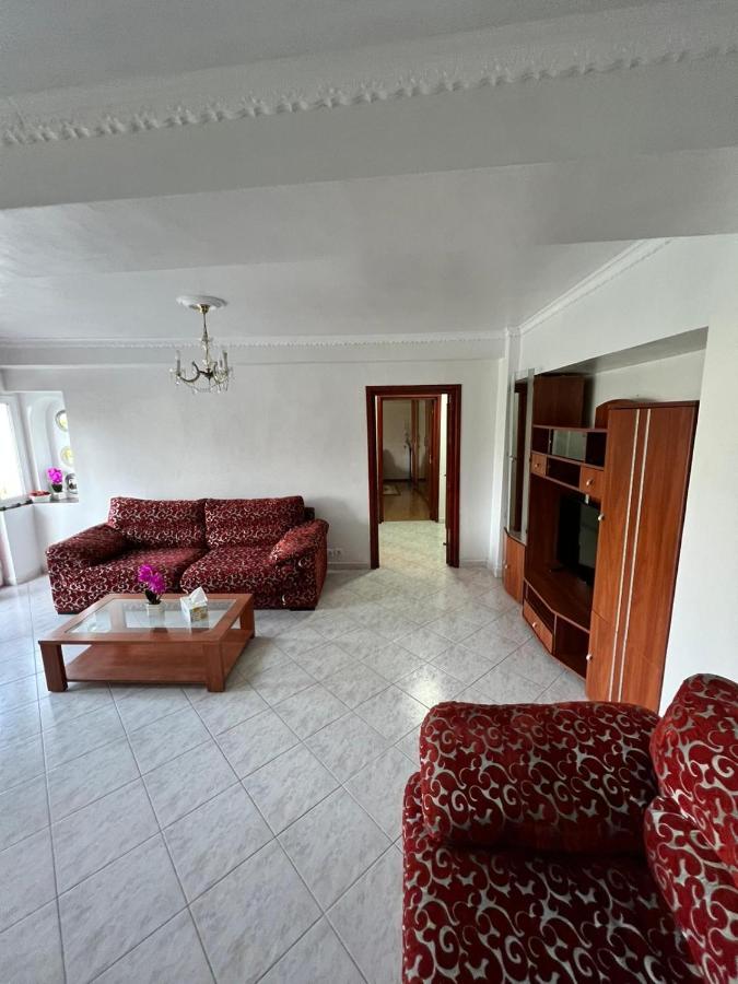 Unirii 64 Apartment Bukares Bagian luar foto